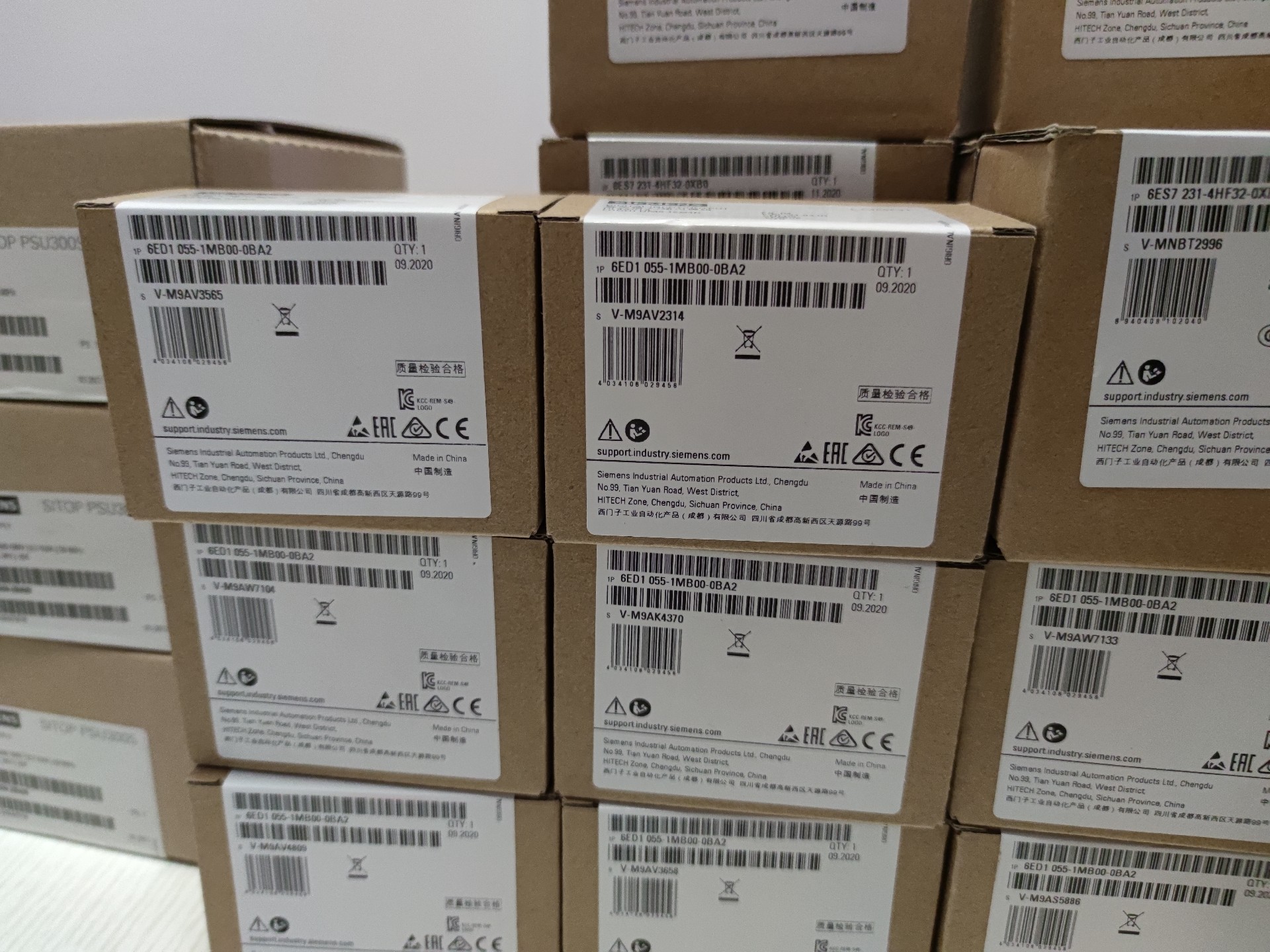 6ES7231-5PF32-0XB0 6ES7231-5QF32-0XB0 6ES7232-4HB32-0XB0 SIEMENS PLC BRAND NEW ORIGINAL S7-1200 SIMATIC SM1222 Digital output modules